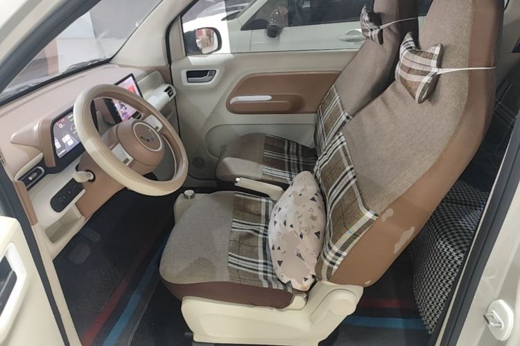 Used Wuling Hongguang MINIEV 2024 3rd Generation 215km Youth Edition Left Front Seat