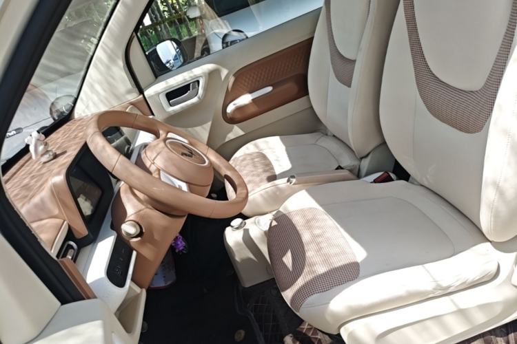 Used Wuling Hongguang MINIEV 2024 3rd Generation 170 km Left Front Seat