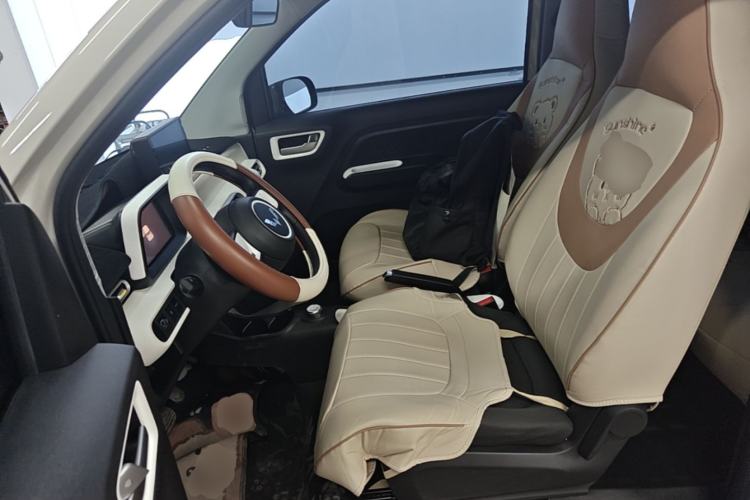 Used Wuling Hongguang MINIEV 2024 3rd Generation 215km Youth Edition Left Front Seat