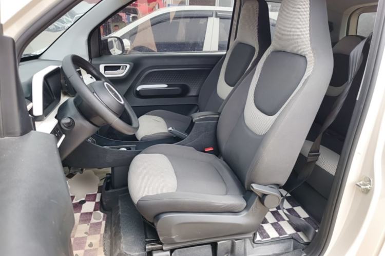 Used Wuling Hongguang MINIEV 2024 3rd Generation 215km Youth Edition Left Front Seat