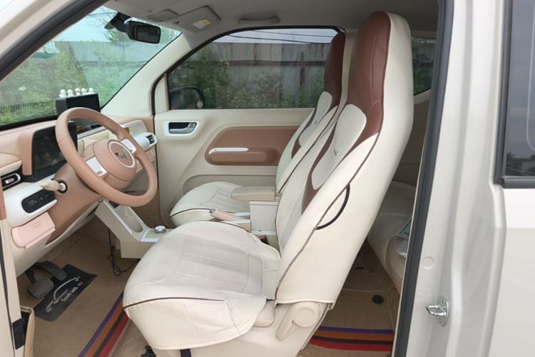 Used Wuling Hongguang MINIEV 2024 3rd Generation 215km Youth Edition Left Front Seat