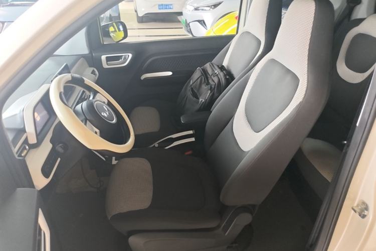 Used Wuling Hongguang MINIEV 2024 3rd Generation 170 km Left Front Seat