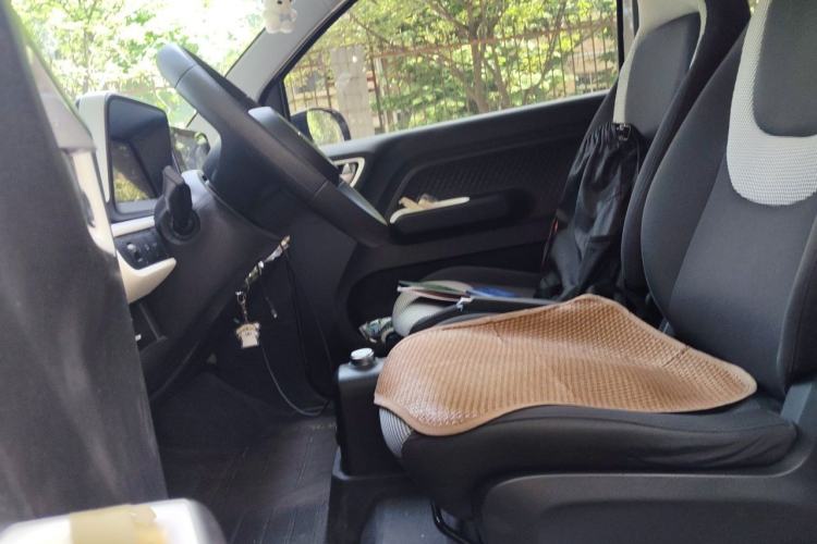 Used Wuling Hongguang MINIEV 2024 3rd Generation 215km Advanced Version Left Front Seat