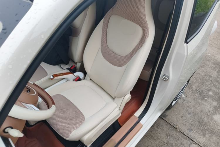 Used Wuling Hongguang MINIEV 2024 3rd Generation 215km Youth Edition Left Front Seat