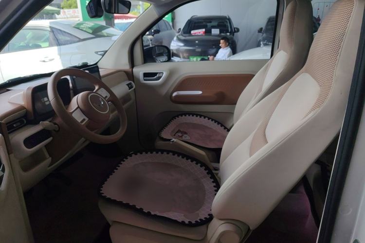 Used Wuling Hongguang MINIEV 2024 3rd Generation 215km Youth Edition Left Front Seat