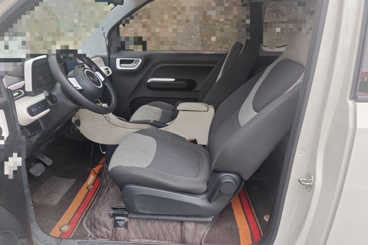 Used Wuling Hongguang MINIEV 2024 3rd Generation 215km Advanced Version Left Front Seat
