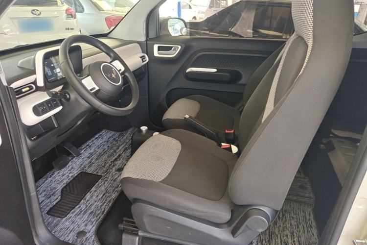 Used Wuling Hongguang MINIEV 2024 3rd Generation 215km Youth Edition Left Front Seat