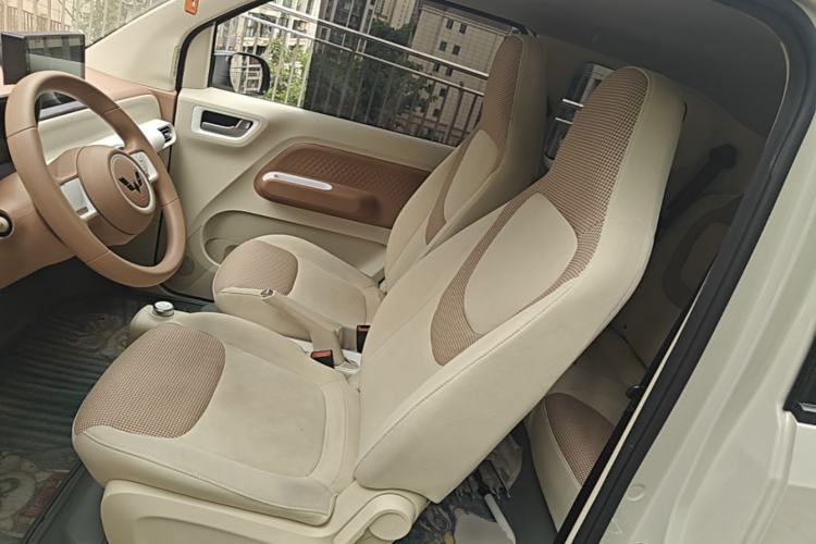 Used Wuling Hongguang MINIEV 2024 3rd Generation 215km Youth Edition Left Front Seat