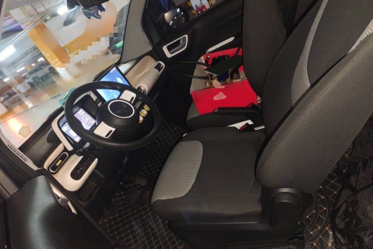Used Wuling Hongguang MINIEV 2024 3rd Generation 215km Youth Edition Left Front Seat