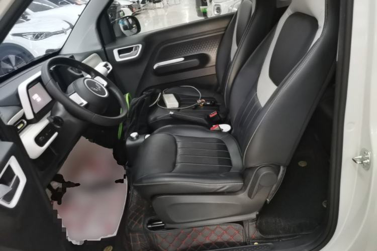 Used Wuling Hongguang MINIEV 2024 3rd Generation 215km Advanced Version Left Front Seat