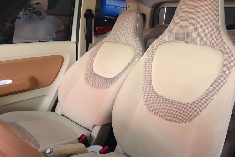 Used Wuling Hongguang MINIEV 2024 3rd Generation 215km Youth Edition Left Front Seat