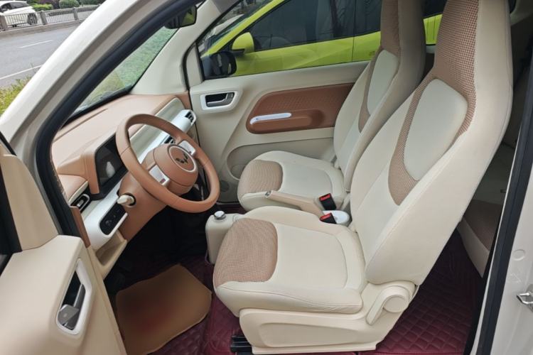 Used Wuling Hongguang MINIEV 2024 3rd Generation 215km Youth Edition Left Front Seat