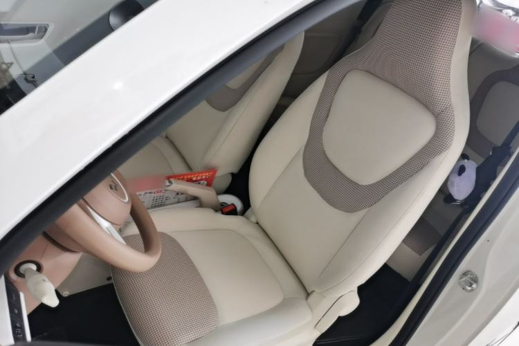 Used Wuling Hongguang MINIEV 2024 3rd Generation 215km Advanced Version Left Front Seat