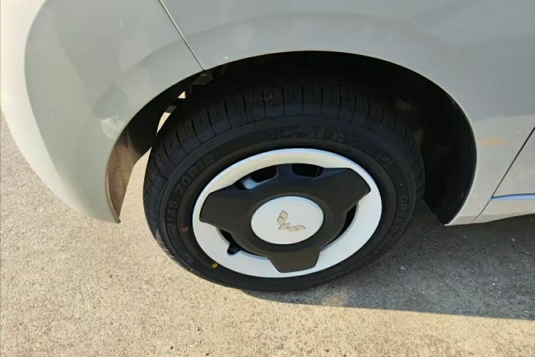 Used Wuling Hongguang MINIEV 2024 3rd Generation 215km Youth Edition Left Front Wheel Hub