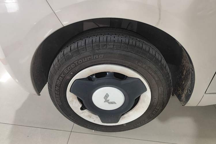 Used Wuling Hongguang MINIEV 2024 3rd Generation 215km Youth Edition Left Front Wheel Hub