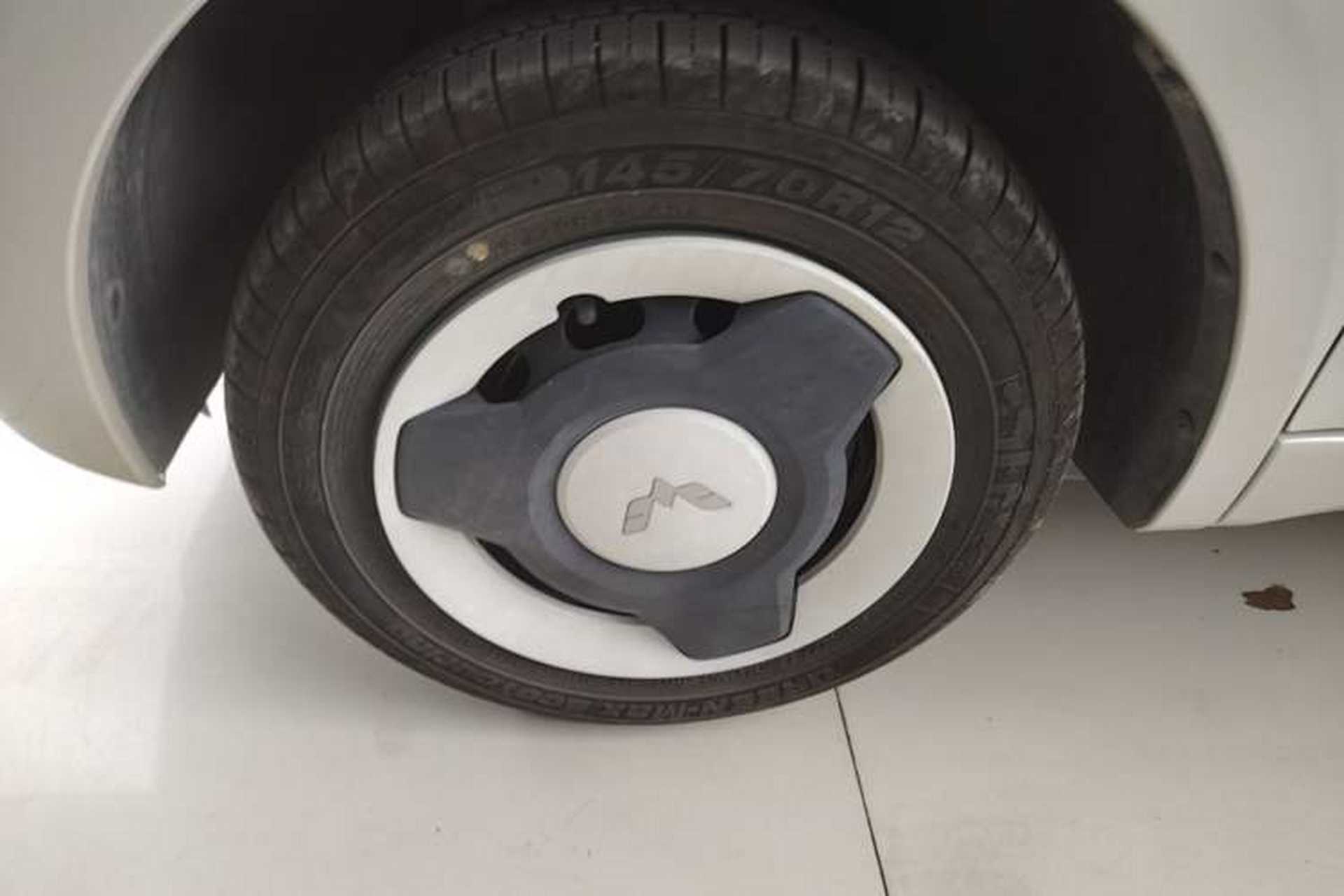 Used Wuling Hongguang MINIEV 2024 3rd Generation 215km Youth Edition Left Front Wheel Hub