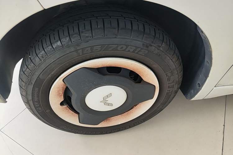 Used Wuling Hongguang MINIEV 2024 3rd Generation 215km Youth Edition Left Front Wheel Hub