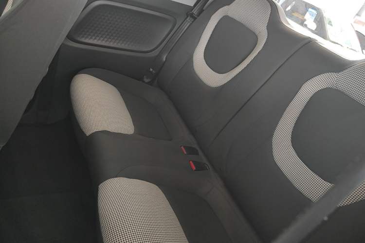 Used Wuling Hongguang MINIEV 2024 3rd Generation 215km Youth Edition Left Rear Seat