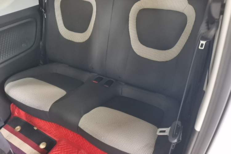 Used Wuling Hongguang MINIEV 2024 3rd Generation 215km Advanced Version Left Rear Seat