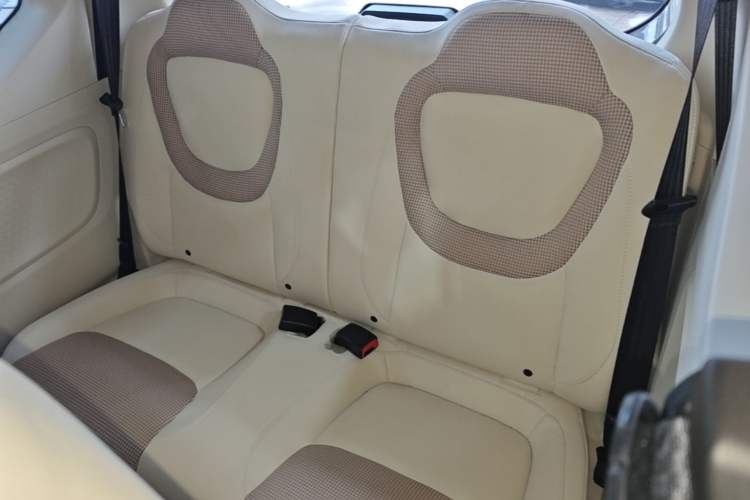 Used Wuling Hongguang MINIEV 2024 3rd Generation 215km Advanced Version Left Rear Seat