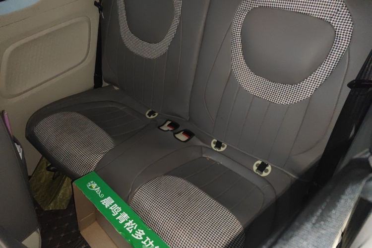 Used Wuling Hongguang MINIEV 2024 3rd Generation 215km Youth Edition Left Rear Seat