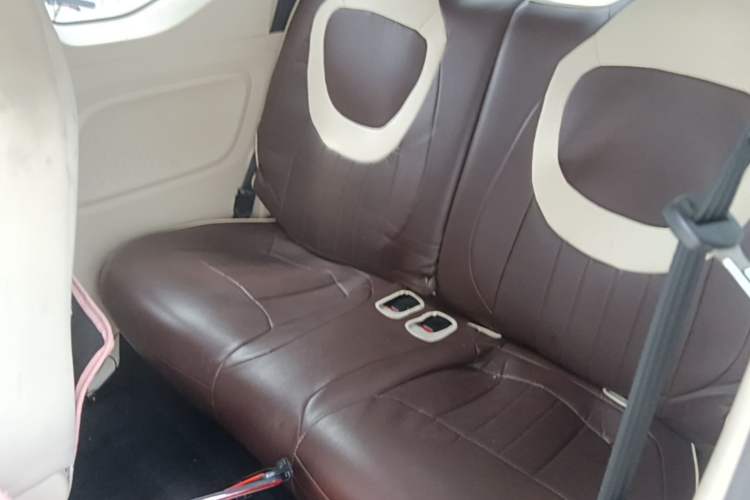 Used Wuling Hongguang MINIEV 2024 3rd Generation 215km Youth Edition Left Rear Seat
