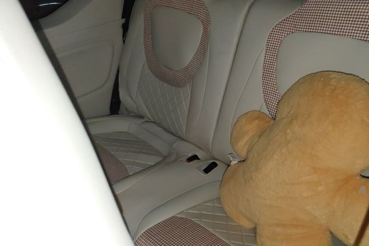 Used Wuling Hongguang MINIEV 2024 3rd Generation 215km Youth Edition Left Rear Seat