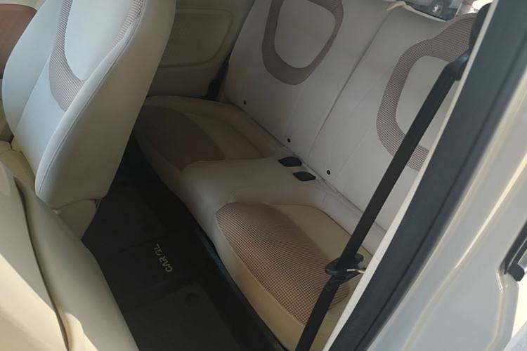 Used Wuling Hongguang MINIEV 2024 3rd Generation 215km Advanced Version Left Rear Seat