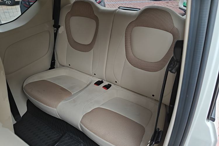 Used Wuling Hongguang MINIEV 2024 3rd Generation 215km Youth Edition Left Rear Seat
