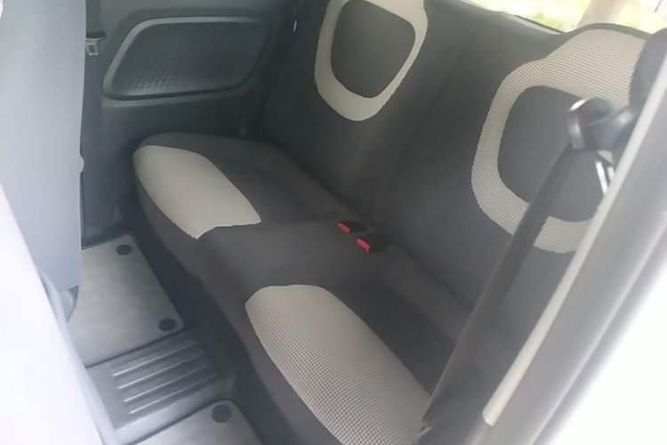 Used Wuling Hongguang MINIEV 2024 3rd Generation 215km Youth Edition Left Rear Seat