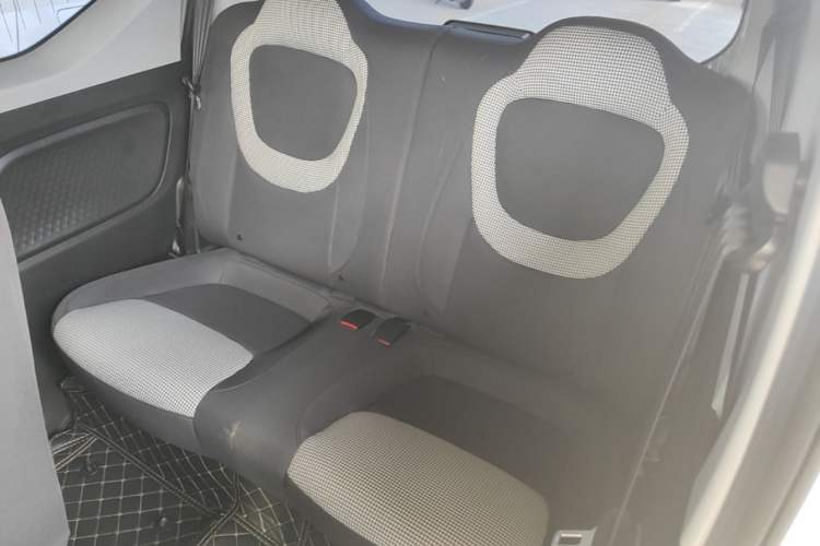 Used Wuling Hongguang MINIEV 2024 3rd Generation 215km Advanced Version Left Rear Seat