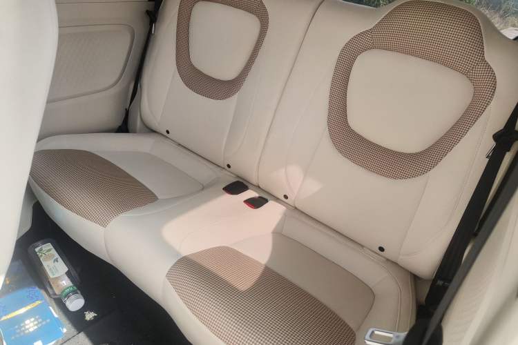 Used Wuling Hongguang MINIEV 2024 3rd Generation 215km Youth Edition Left Rear Seat