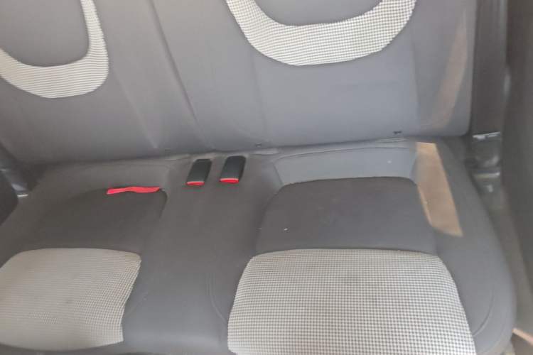 Used Wuling Hongguang MINIEV 2024 3rd Generation 215km Advanced Version Left Rear Seat