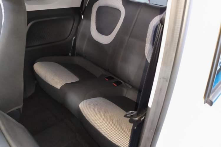 Used Wuling Hongguang MINIEV 2024 3rd Generation 215km Advanced Version Left Rear Seat