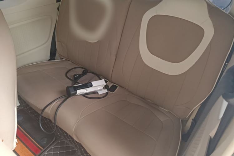 Used Wuling Hongguang MINIEV 2024 3rd Generation 215km Youth Edition Left Rear Seat