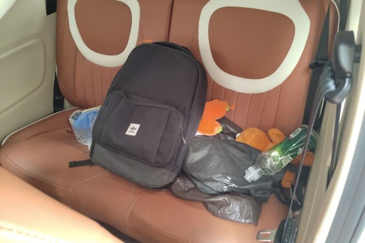 Used Wuling Hongguang MINIEV 2024 3rd Generation 215km Youth Edition Left Rear Seat