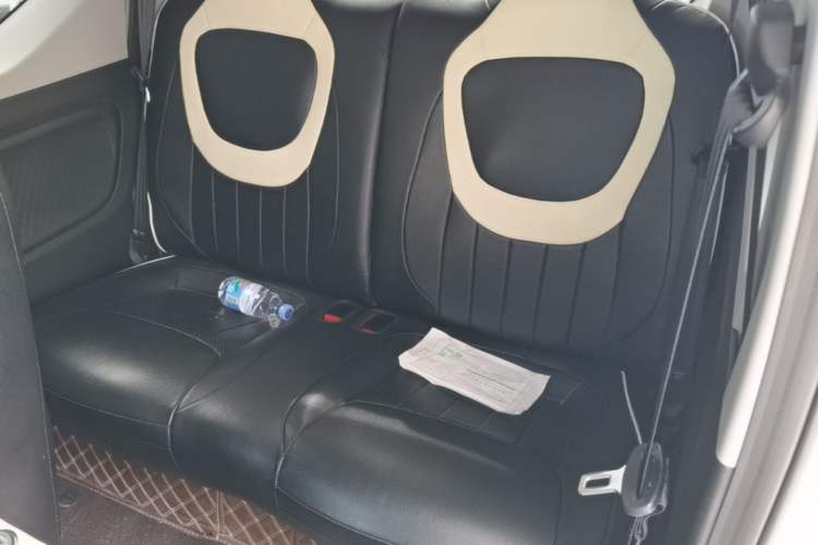 Used Wuling Hongguang MINIEV 2024 3rd Generation 215km Youth Edition Left Rear Seat