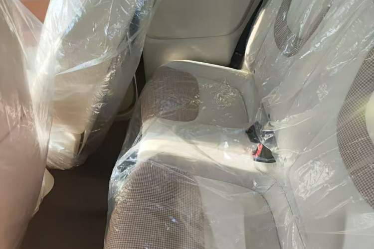 Used Wuling Hongguang MINIEV 2024 3rd Generation 215km Youth Edition Left Rear Seat