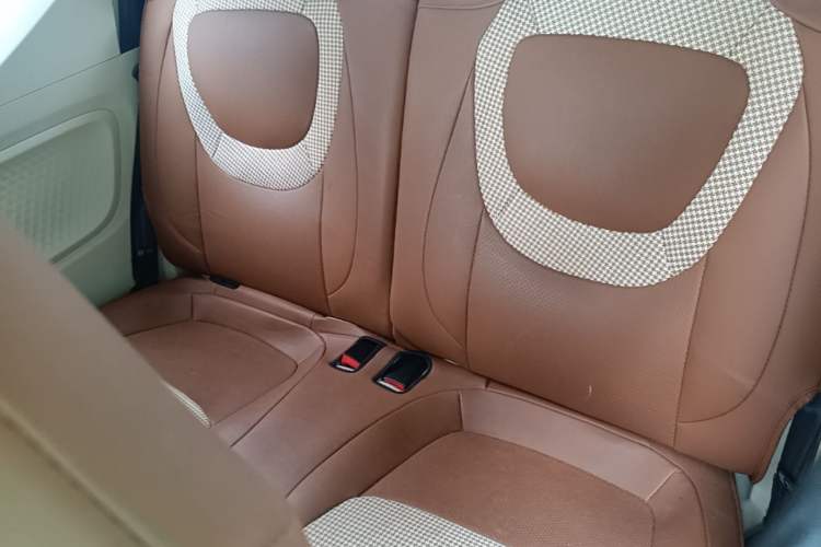 Used Wuling Hongguang MINIEV 2024 3rd Generation 215km Youth Edition Left Rear Seat