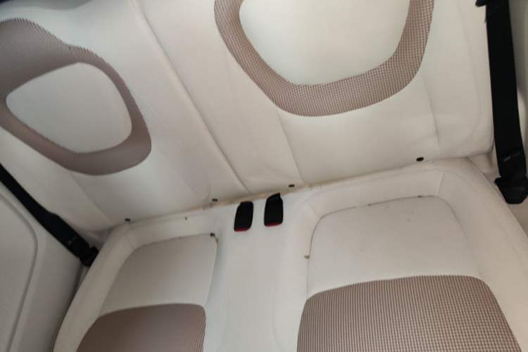 Used Wuling Hongguang MINIEV 2024 3rd Generation 215km Youth Edition Left Rear Seat