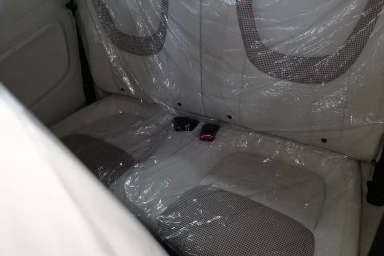 Used Wuling Hongguang MINIEV 2024 3rd Generation 215km Youth Edition Left Rear Seat