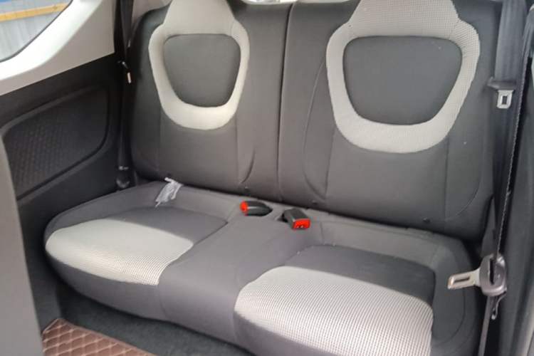 Used Wuling Hongguang MINIEV 2024 3rd Generation 215km Youth Edition Left Rear Seat