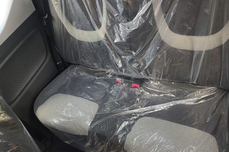 Used Wuling Hongguang MINIEV 2024 3rd Generation 215km Youth Edition Left Rear Seat