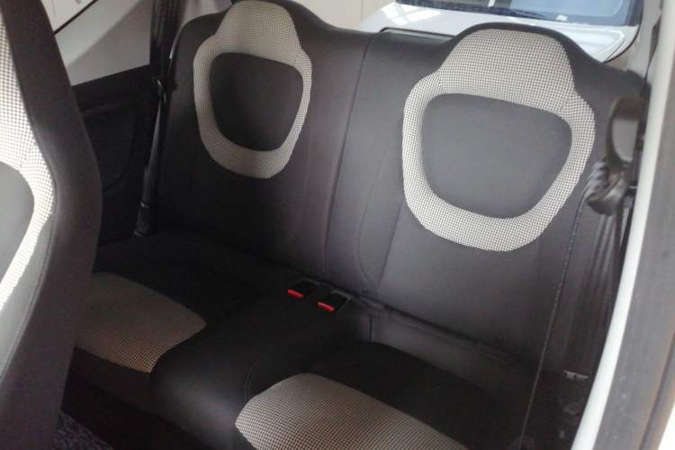 Used Wuling Hongguang MINIEV 2024 3rd Generation 215km Youth Edition Left Rear Seat