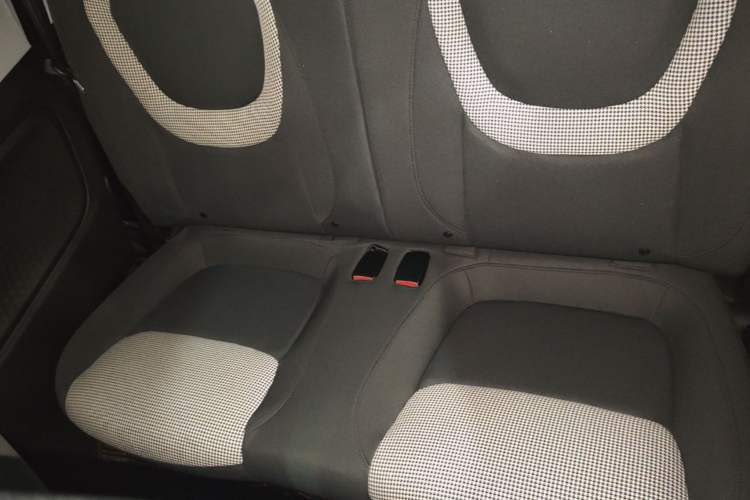 Used Wuling Hongguang MINIEV 2024 3rd Generation 215km Advanced Version Left Rear Seat