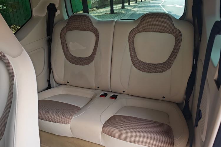 Used Wuling Hongguang MINIEV 2024 3rd Generation 215km Youth Edition Left Rear Seat