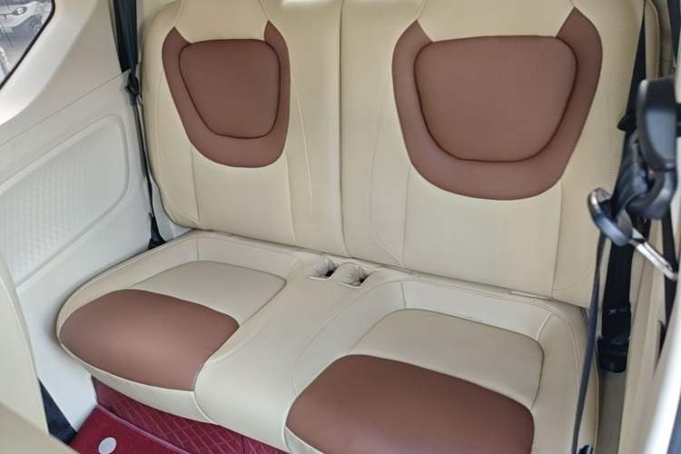 Used Wuling Hongguang MINIEV 2024 3rd Generation 215km Youth Edition Left Rear Seat