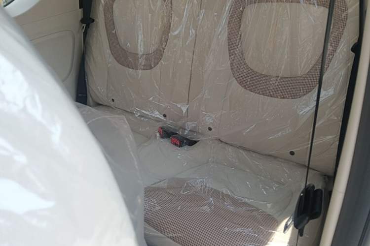 Used Wuling Hongguang MINIEV 2024 3rd Generation 215km Youth Edition Left Rear Seat