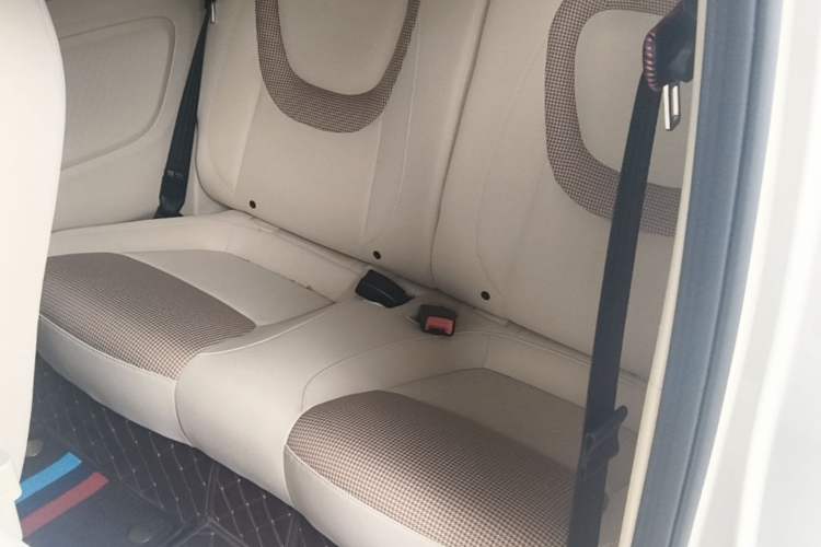 Used Wuling Hongguang MINIEV 2024 3rd Generation 215km Youth Edition Left Rear Seat