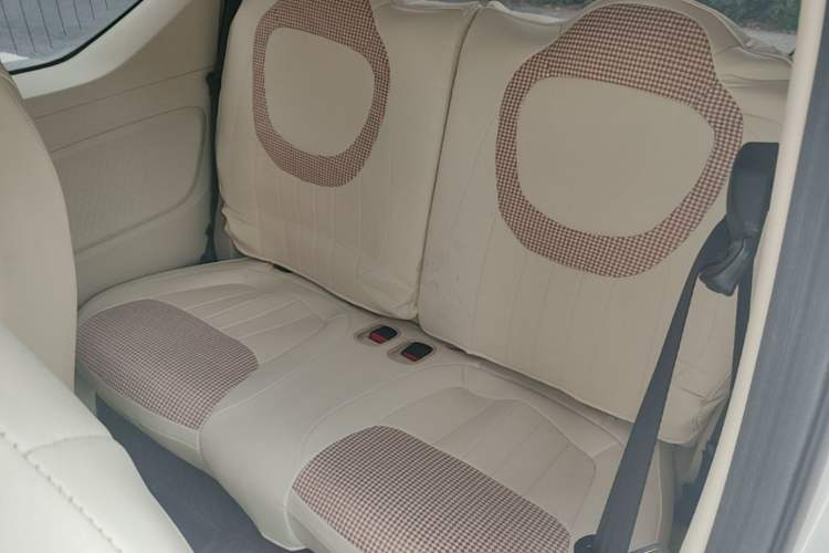Used Wuling Hongguang MINIEV 2024 3rd Generation 215km Youth Edition Left Rear Seat